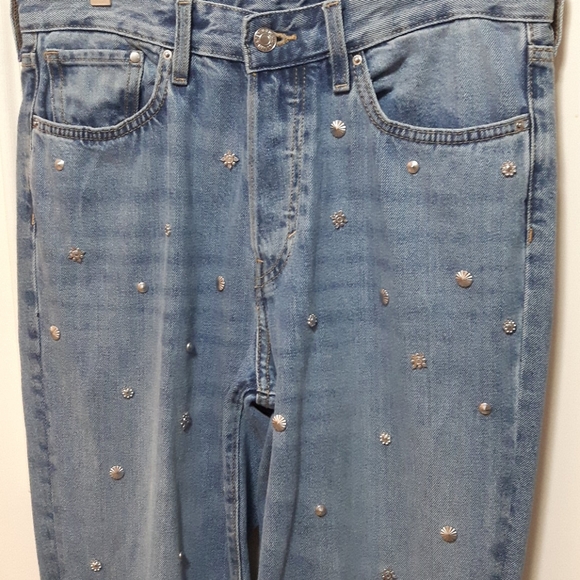 High waisted boyfriend jeans with studs - Picture 2 of 5